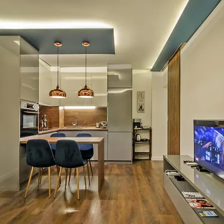 прекрасен деси 3 в нова сграда Appartamento *