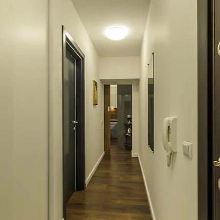 Appartamento прекрасен деси 3 в нова сграда Varna