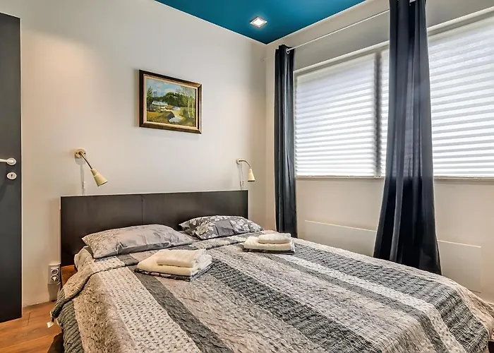 アパート прекрасен деси 3 в нова сграда ヴァルナ